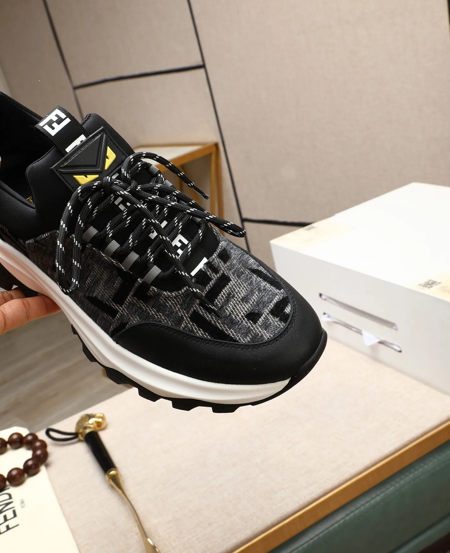 Men's shoes 💰460🕷🕷[FENDI] Fendi fashionable casual men's shoes 🇨🇳Original official website 1:1 model opening, new models are available first 💯Not high-profile but avant-garde, simple About low-key and fashionable, super versatile style 🌿 Made of original cowhide ➕ Pigskin lining 🎋 The version is comfortable on the feet, so rigorous for any small place, and the workmanship is first-class 🍍38-44 Large quantities in stock